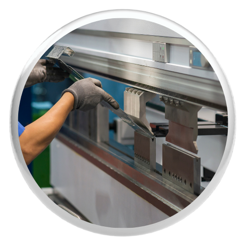 2021_Logo_WE_2.5_We-reinvent_Logo_Colors square around